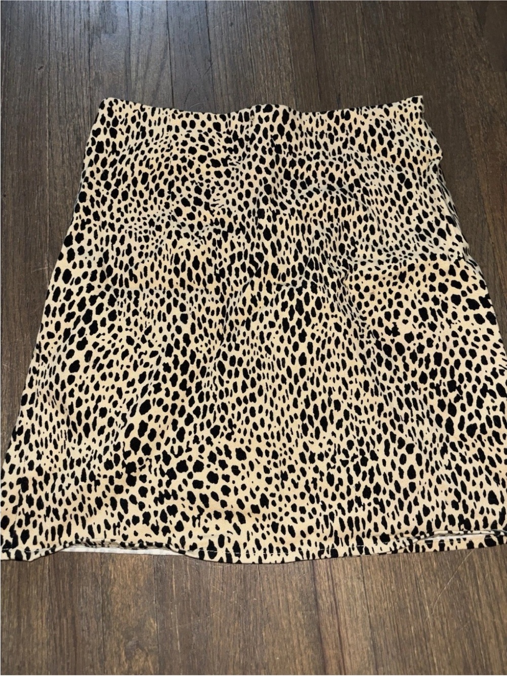 Brandy Melville Black and Cream Leopard Print A-Line Skirt one size